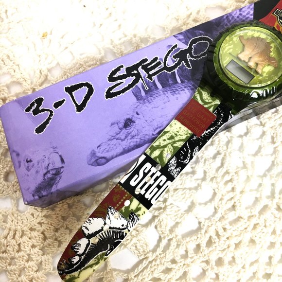 Jurassic Park The Lost World 3 D Stegosaurus Watch VTG ‘97 NEW - Picture 3 of 11